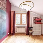 Luxury Family In The Heart Of Warschau