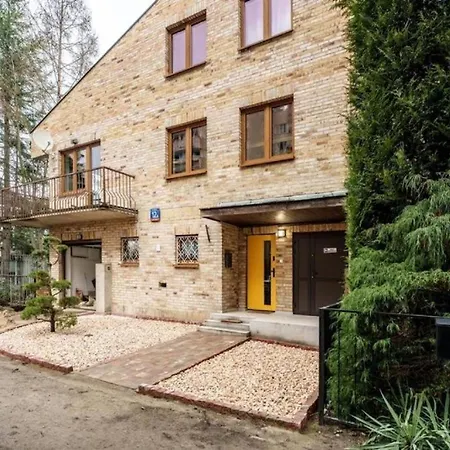 Luxury Family In The Heart Of *